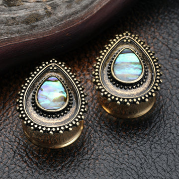Detail View 1 of A Pair of Golden Vintage Chakra Abalone Ear Gauge Plug-Green